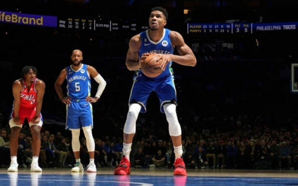 ΝΒΑ: Μπακς και Αντετοκούνμπο έφαγαν πολύ ξύλο (βίντεο)