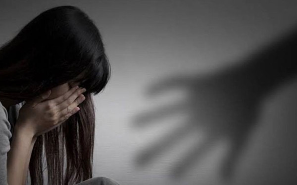 Βόλος: 71χρονος θώπευσε 12χρονη μέσα σε κατάστημα και συνελήφθη