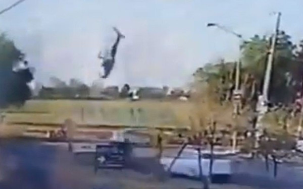 Συνετρίβη ελικόπτερο στο Μεξικό - Κάμερα κατέγραψε το φρικιαστικό δυστύχημα (βίντεο)