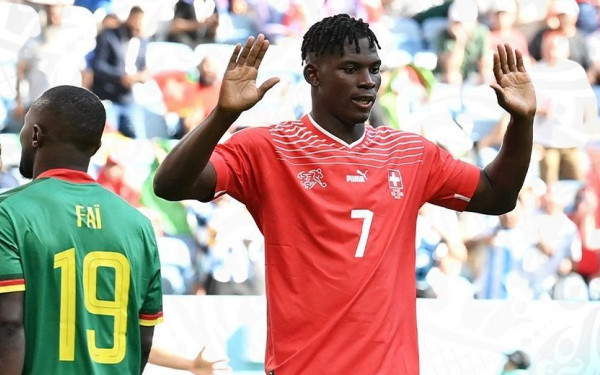 Ελβετία - Καμερούν 1-0: Ο τραγικός ήρωας Μπριλ Εμπολό (βίντεο)