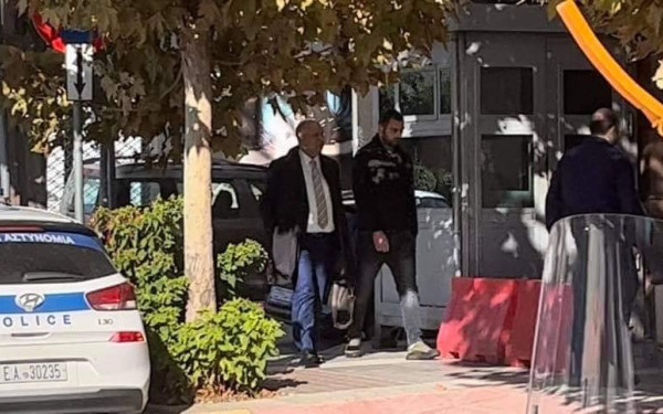 Θεσσαλονίκη - Παράσυρση στην Καμάρα: Ο οδηγός του αυτοκινήτου λέει ότι το θύμα δεν πέρασε από διάβαση 