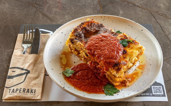 Το «Taperaki» στην παραλία της Θεσσαλονίκης και στη Θέρμη