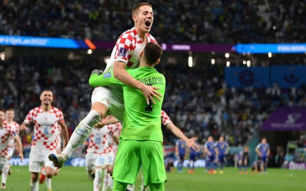 Ο τρομερός Λιβάκοβιτς έστειλε την Κροατία στα προημιτελικά του Μουντιάλ (βίντεο)