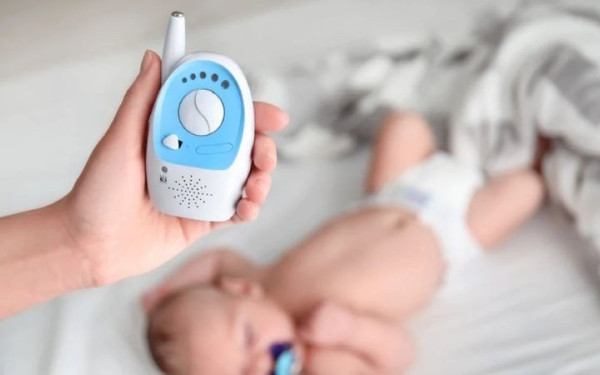 Χάκερς στοχεύουν στις συσκευές ενδοεπικοινωνίας μωρών - Πώς να προστατευτείτε