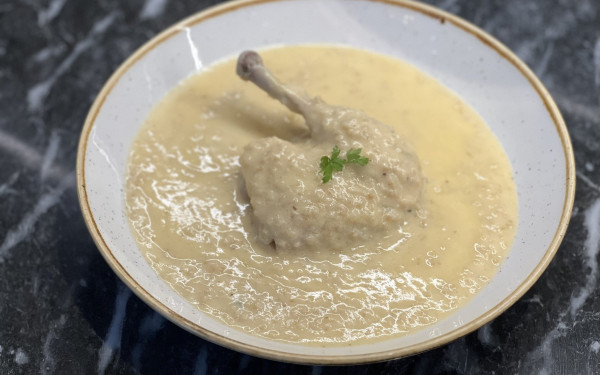 Κοτόσουπα με τραχανά αυγολέμονο από τον Σωτήρη Ευαγγέλου