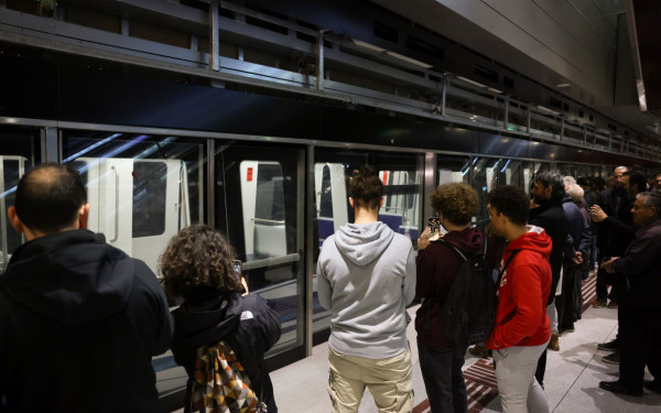 Λαοθάλασσα στις ξεναγήσεις στο Μετρό Θεσσαλονίκης (φωτ.)