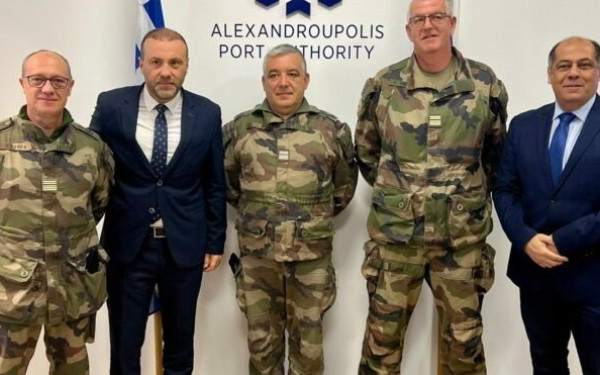 Στην Αλεξανδρούπολη και ο Γαλλικός στρατός