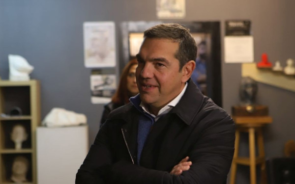 Σφοδρές αντιδράσεις για την απόφαση του ΣΥΡΙΖΑ να απέχει από τις ψηφοφορίες στη Βουλή