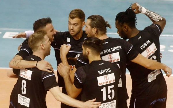 Βόλεϊ: Νίκη του ΠΑΟΚ, «κλειδώνει» η τετράδα (βίντεο)