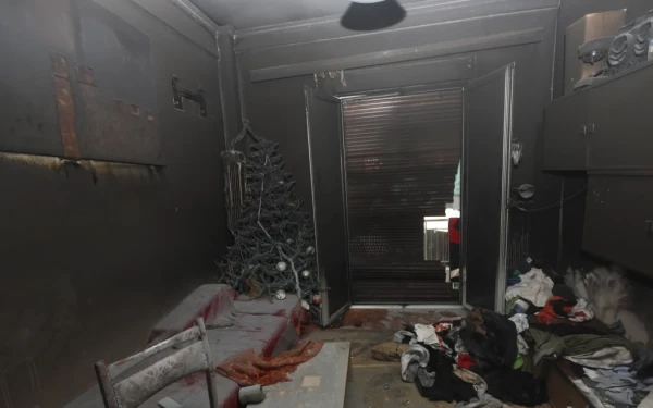 Τραγωδία στον Κολωνό - Κατέληξε ο 5χρονος μετά τη φωτιά σε διαμέρισμα (βίντεο)