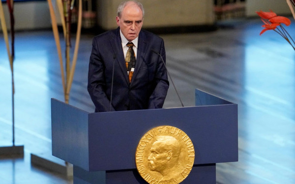 Γιάν Ρατσίνσκι: Ο παρανοϊκός και εγκληματικός πόλεμος του Πούτιν