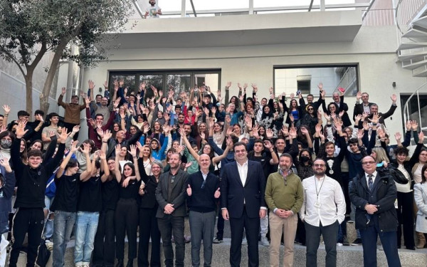 Κ. Πιερρακάκης σε μαθητές: Να κάνετε αυτό που πραγματικά αγαπάτε, αυτός είναι ο καλύτερος επαγγελματικός προσανατολισμός