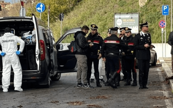 Επίθεση ενόπλου σε μπαρ στη Ρώμη - Αναφορές για νεκρούς και τραυματίες (βίντεο)