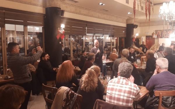 Κοζάνη: Κόκκινα δάνεια, funds και χρηματιστήριο ενέργειας στο «μενού» της συνάντησης Βαρουφάκη-πολιτών (φωτ.)