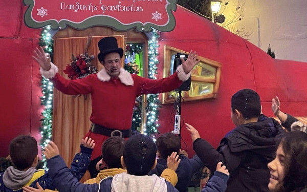 Η Κατερίνη σε Χριστουγεννιάτικους ρυθμούς - Αγαπημένος προορισμός το «Μουσείο Χριστουγέννων»