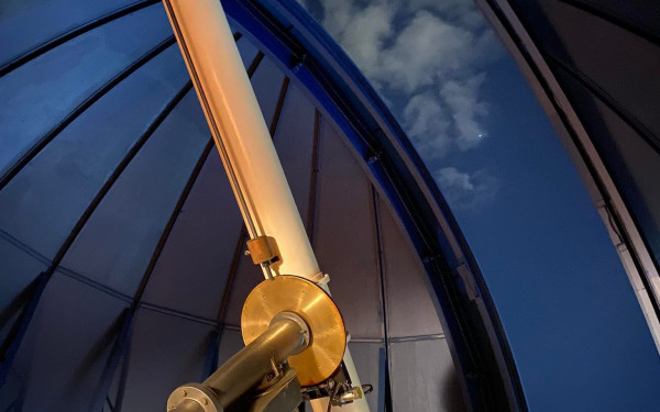 ESA και Εθνικό Αστεροσκοπείο μελετούν τις προσκρούσεις παραγήινων αντικειμένων στη Σελήνη