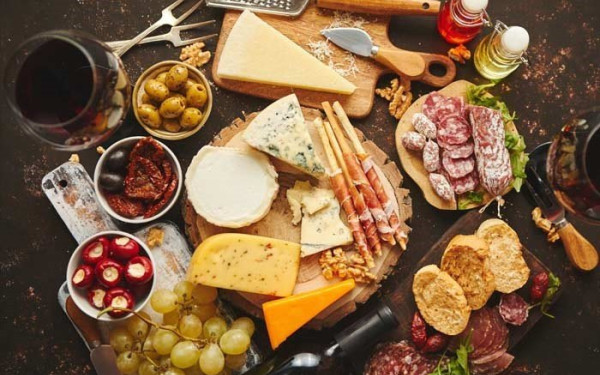 Αφιέρωμα: Ανακαλύψτε 10+1 από τα πιο αγαπημένα σημεία Delicatessen προϊόντων στη Θεσσαλονίκη