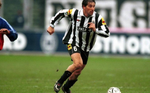 Πέθανε στα 49 του ο Ουρουγουανός πρώην ποδοσφαιριστής Φαμπιάν Ο'Νιλ (βίντεο)