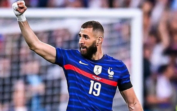 Ο Μπενζεμά ανακοίνωσε το τέλος του από την εθνική Γαλλίας