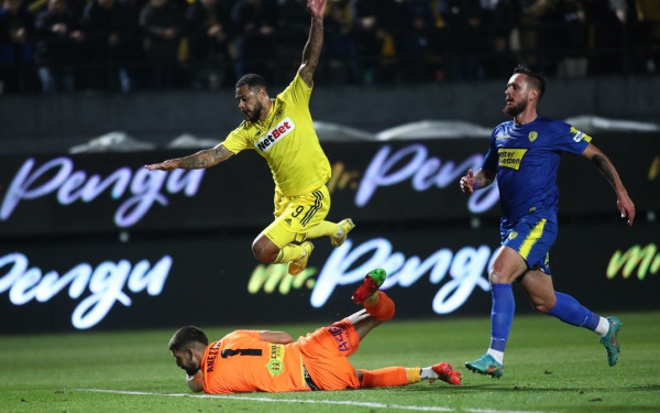 Άρης: «Διαζύγιο» με Γκρέι και αναζήτηση σέντερ φορ