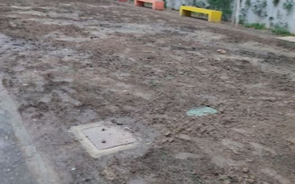 Καλαμαριά: Αγανακτισμένοι γονείς για την κατεστραμμένη αυλή καινούριου σχολείου