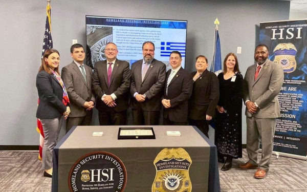 Επιστρέφουν στην Ελλάδα 21 αρχαία νομίσματα που βρέθηκαν κλεμμένα στο Σικάγο (φωτ.)