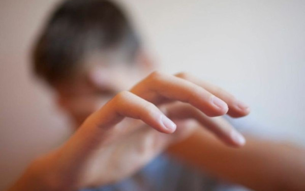 Βιασμός 15χρονου στο Ίλιον: Στο μικροσκόπιο των αρχών η δράση των εφήβων - Απολογούνται σήμερα τα τέσσερα κορίτσια (βίντεο)