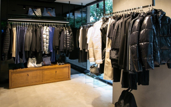 Αφιέρωμα: Ανακαλύψτε 18 από τα καλύτερα και πιο αγαπημένα Fashion spots για shopping στο κέντρο της πόλης