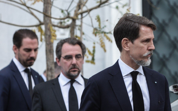 Στις 11 το μνημόσυνο του τέως βασιλιά Κωνσταντίνου - Η οικογένεια και 250 φίλοι στη Μητρόπολη Αθηνών