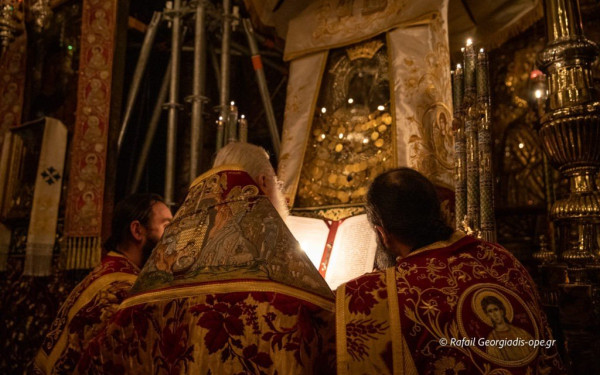 Άγιο Όρος: Χριστούγεννα στο Βατοπαίδι (φωτ.)