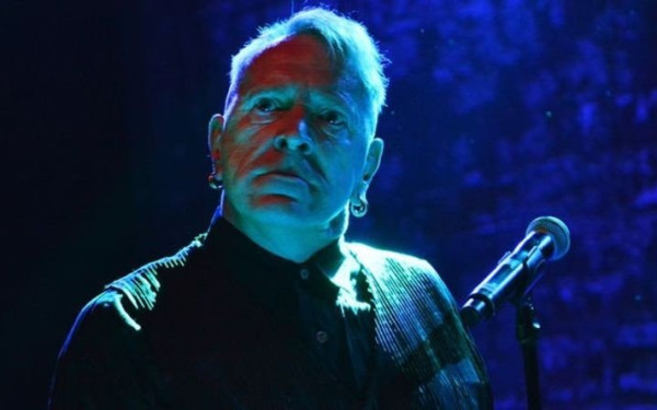 Eurovision: Ο πρώην τραγουδιστής των Sex Pistols θέλει να διαγωνιστεί με ένα τραγούδι για τη γυναίκα του (βίντεο)