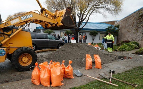 ΗΠΑ - Καλιφόρνια: Ένα παιδί σκοτώθηκε, χιλιάδες έχουν μείνει χωρίς ρεύμα λόγω της καταιγίδας