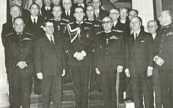 ΚΚΕ: Η 21η Απρίλη θυμίζει πάντα στον ελληνικό λαό, ότι η καπιταλιστική εξουσία δε διστάζει να εναλλάσσει τις πολιτικές μορφές της