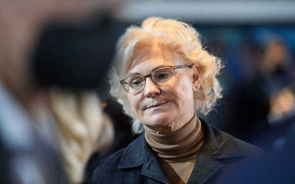 Γερμανία: Παραιτήθηκε η υπουργός Άμυνας