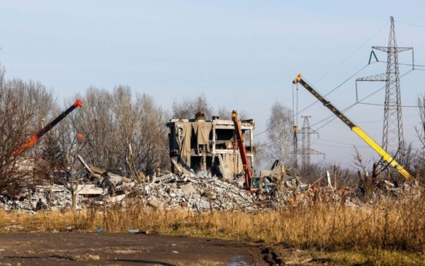 Ρωσία: Ενοχοποιεί τα κινητά που είχαν οι στρατιώτες για τις βαριές απώλειες στην επίθεση στη Μακιίφκα