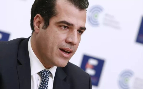 Πλεύρης για την επίθεση στον Γιάννη Βαρουφάκη: Η βία δεν έχει θέση στη Δημοκρατία