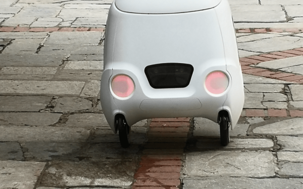 Στα Τρίκαλα οι μεταφορές γίνονται πλέον με... ρομπότ (φωτ.)