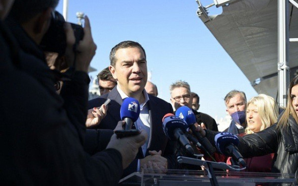 Πατάει γκάζι και ανεβάζει (κι άλλο) τις στροφές ο ΣΥΡΙΖΑ