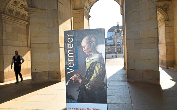 Ολλανδία: Αριστουργήματα από όλο τον κόσμο την έκθεση «Vermeer» στο Rijksmuseum (βίντεο, φωτ.)