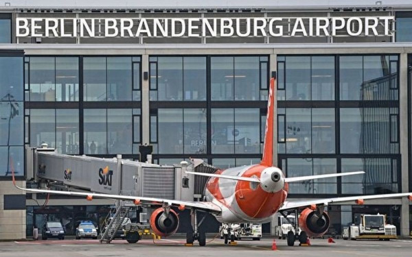 Γερμανία: Καθηλωμένα στο έδαφος τα αεροπλάνα στο Βερολίνο, στη Βρέμη και στο Αμβούργο