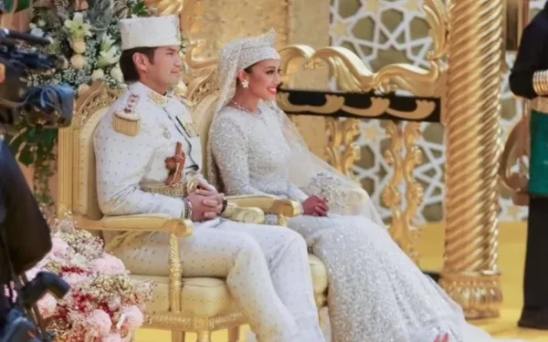 Γάμος... υπερπαραγωγή στο Μπρούνεϊ: Η κόρη του σουλτάνου παντρεύτηκε τον πρώτο της ξάδερφο (βίντεο, φωτ.)