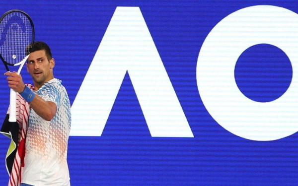 Αυστραλιανό Όπεν: Ο ασυναγώνιστος Τζόκοβιτς αντίπαλος του Τσιτσιπά στον τελικό της Κυριακής (βίντεο)