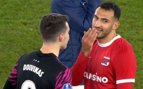 Ανεπανάληπτο: Από ένα χατ-τρικ Παυλίδης και Δουβίκας στο 5-5 της Άλκμααρ με την Ουτρέχτη (βίντεο)