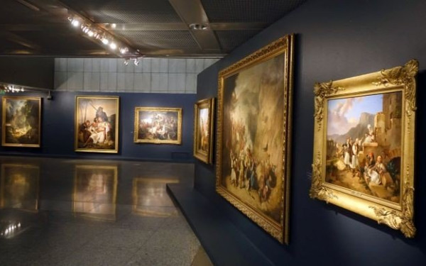 Τελλόγλειο: Παρατείνονται και το Φεβρουάριο δύο εκθέσεις 