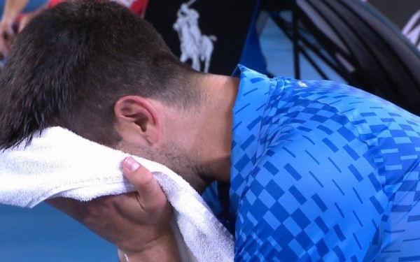 Τένις: Πλάνταξε στο κλάμα ο θριαμβευτής Τζόκοβιτς - Δείτε το βίντεο