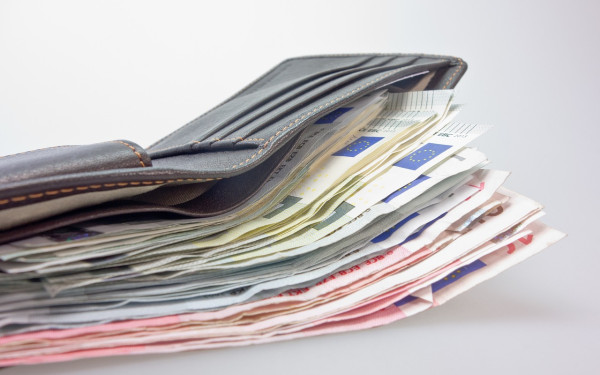 ΔΥΠΑ: Καταβάλλεται το «μπόνους» 300 ευρώ σε επιπλέον 2.311 μη επιδοτούμενους μακροχρόνια ανέργους