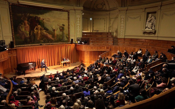 Εκδήλωση φόρος τιμής στον Γιάννη Ρίτσο στη Σορβόννη