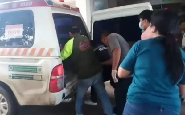 Ταϊλάνδη: 11 νεκροί σε τροχαίο με μίνι λεωφορείου που έπιασε φωτιά!