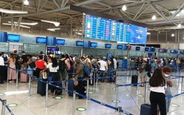 Αυξήθηκε πάνω από 12% η κίνηση στα ελληνικά αεροδρόμια το 2023