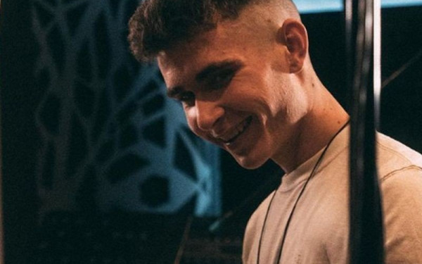 Μαρίνα Βερνίκου: Ο Βίκτωρ δεν πέρασε στη Eurovision λόγω του επωνύμου του, ψηφίστηκε (βίντεο)